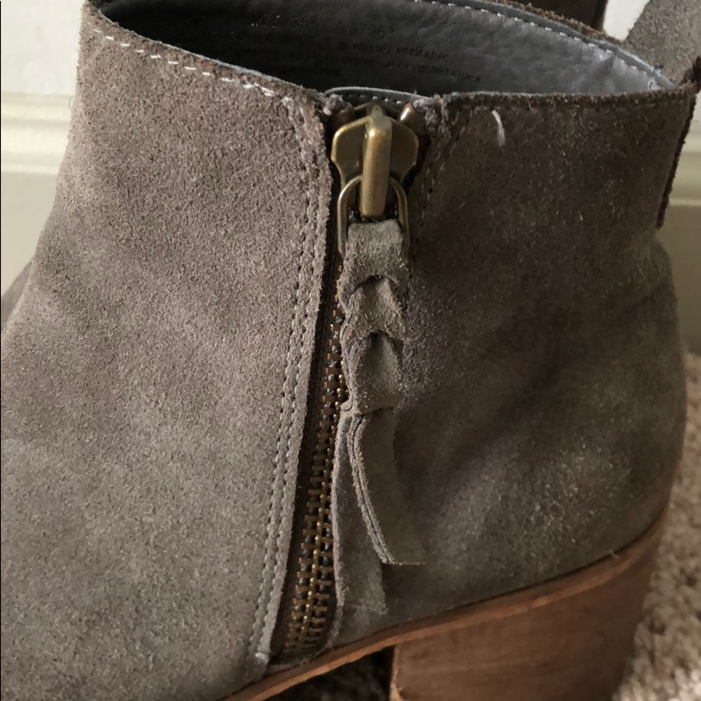 BP. Just Block Heel Suede Booties - Picture 4 of 10